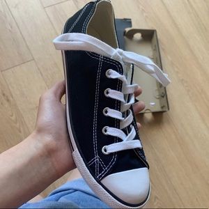 COPY - Black Dainty Ox Converse